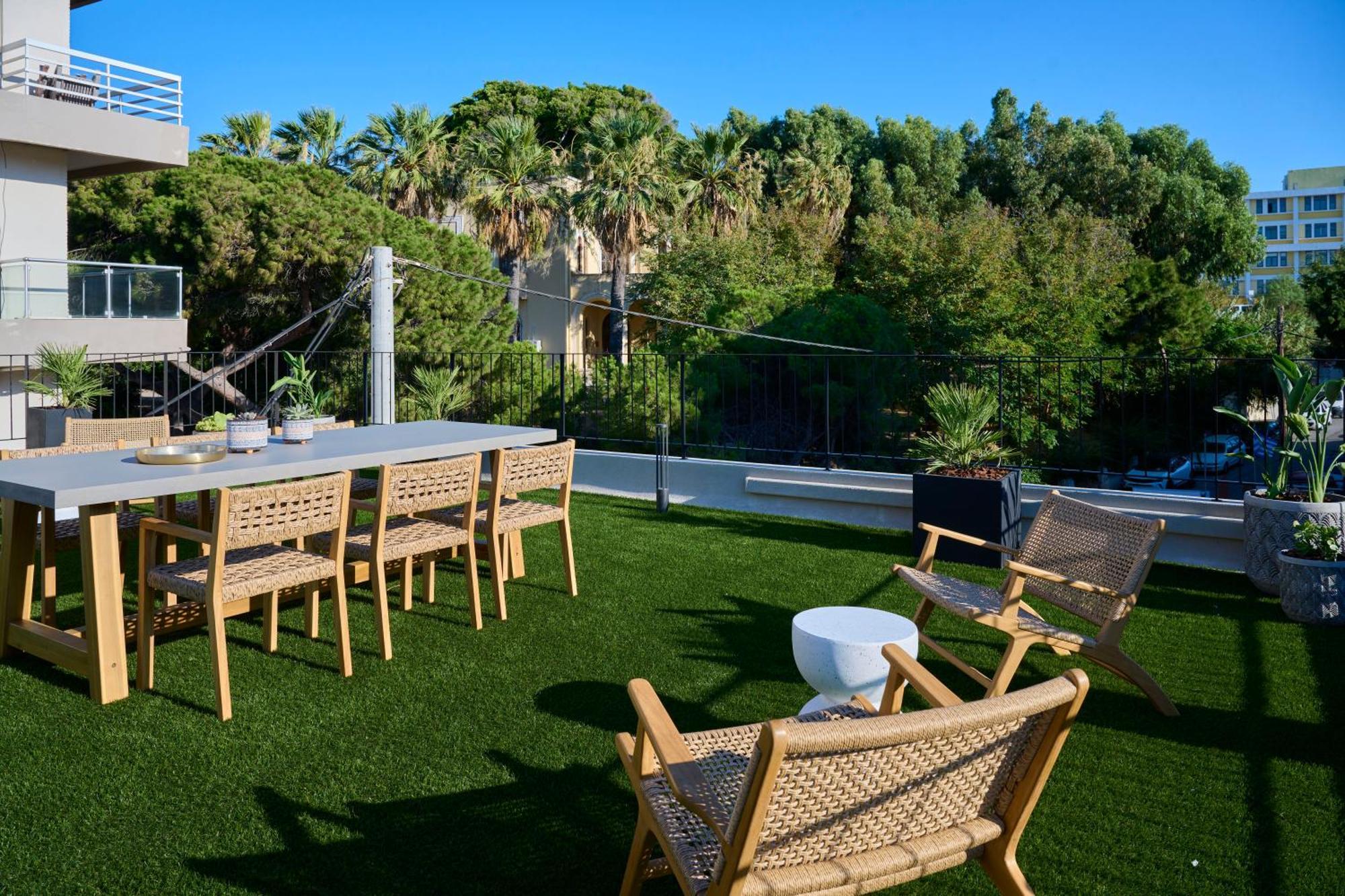 Monarco Executive Rooms Rhodes City Eksteriør billede