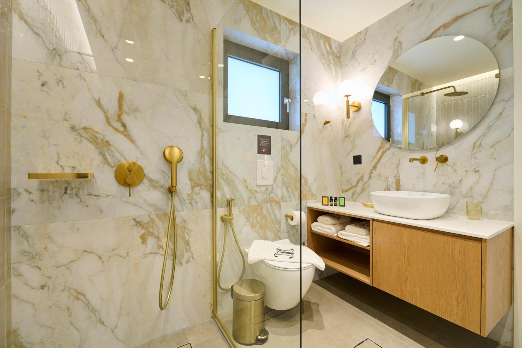 Monarco Executive Rooms Rhodes City Eksteriør billede